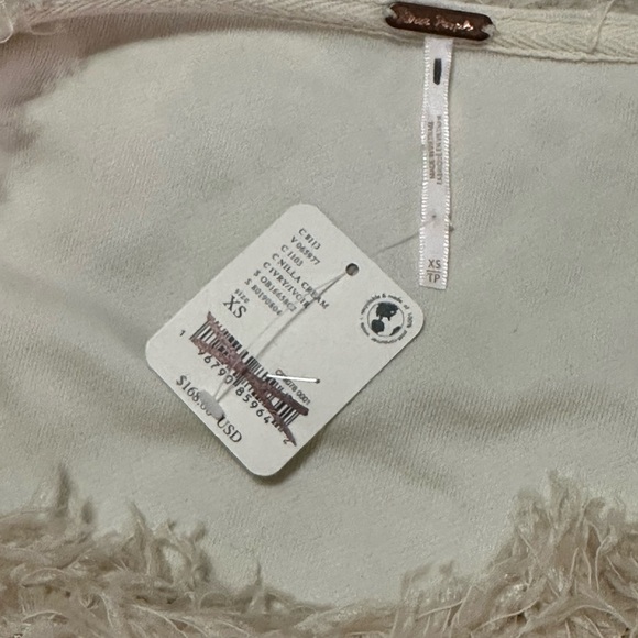 NWT Free People Flutter Top XS Cream Feather Effect - Picture 7 of 8
